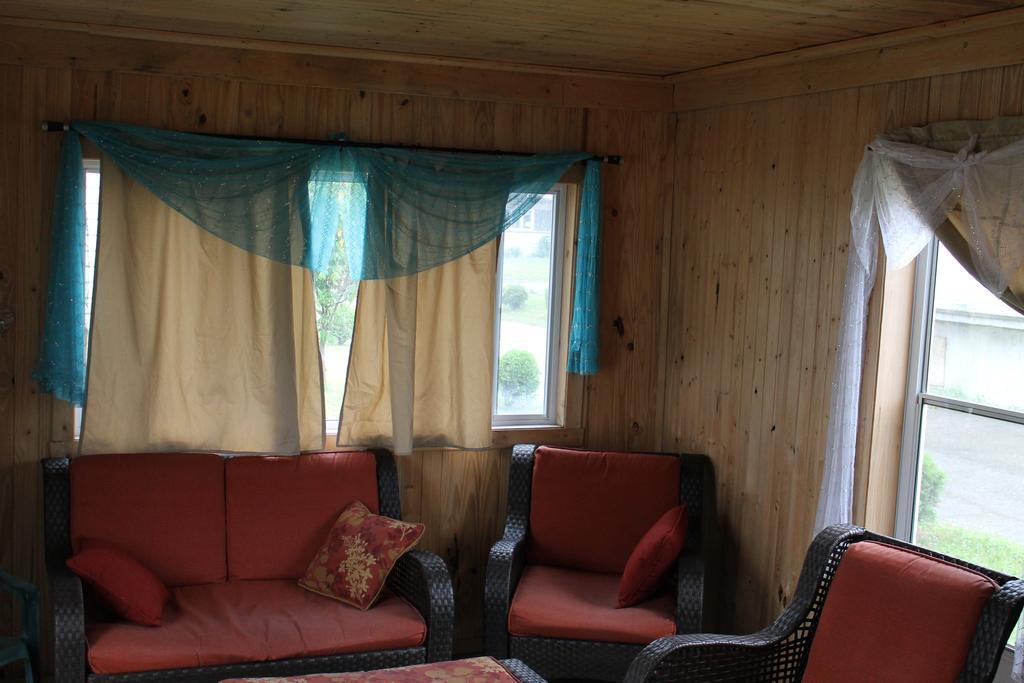 Auberge Chez Caro Sacre-Coeur المظهر الخارجي الصورة
